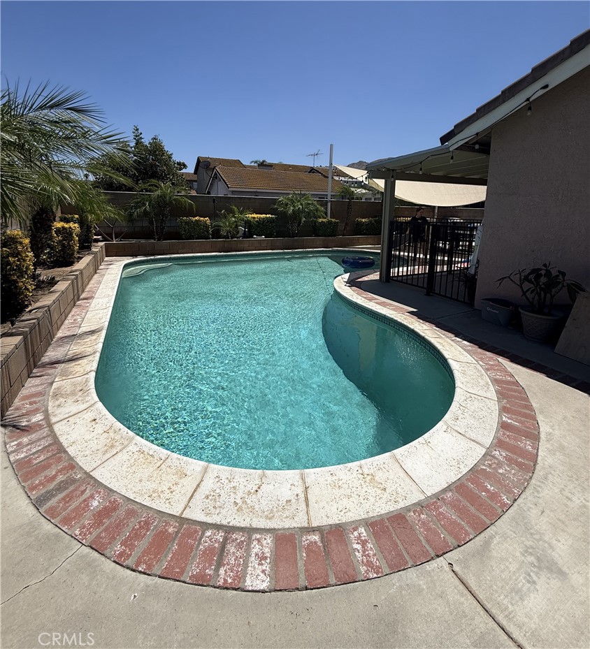 3165 Weatherby Drive Riverside, CA 92503 - Photo 26 of 30 Pool