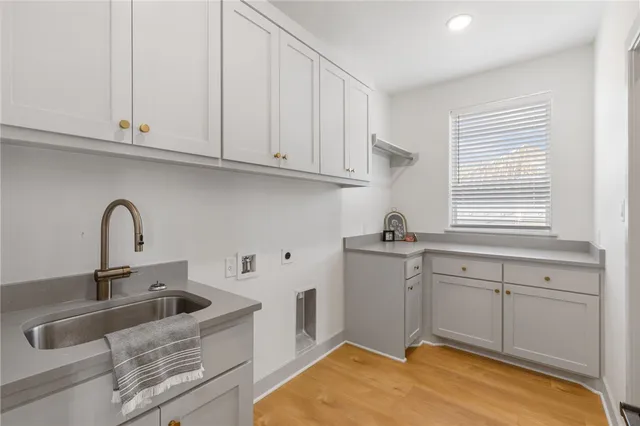 $750,000 | 5656 Mill Water Court, Bryan, TX 77808