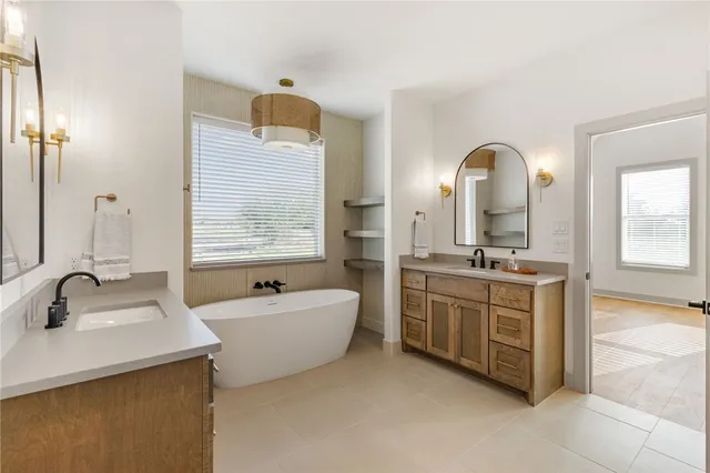 $750,000 | 5656 Mill Water Court, Bryan, TX 77808