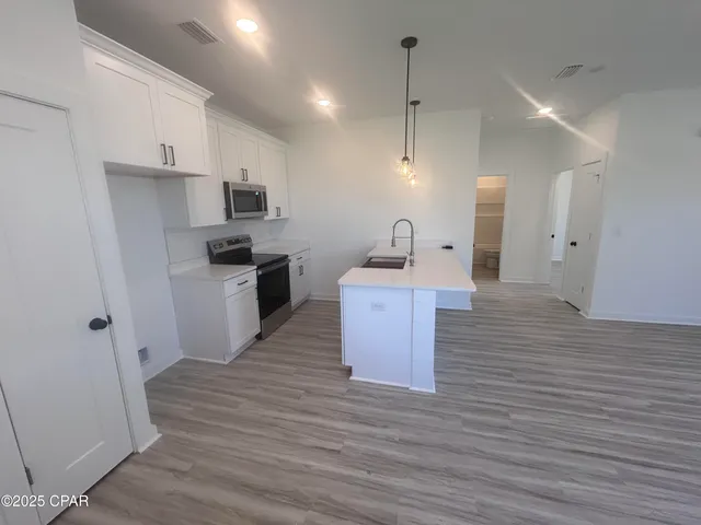 $249,900 | 2212 East 8th Street, Panama City, FL 32401