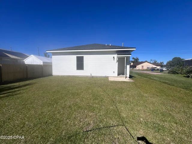 $249,900 | 2212 East 8th Street, Panama City, FL 32401