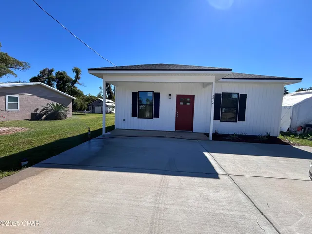 $249,900 | 2212 East 8th Street, Panama City, FL 32401