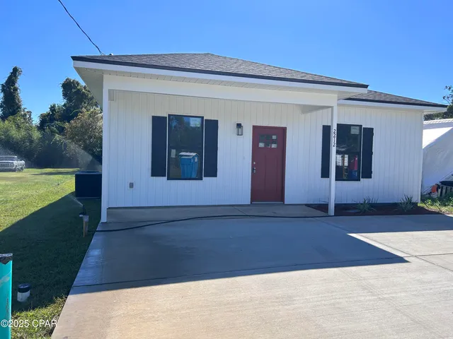 $249,900 | 2212 East 8th Street, Panama City, FL 32401