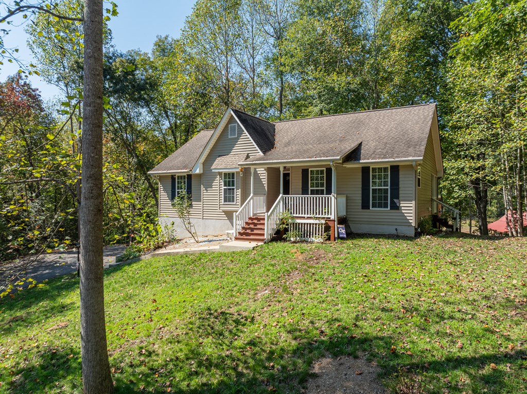 103 Covered Bridge Road Blairsville, GA 30512 - Photo 4 of 65 Gallery Image 4