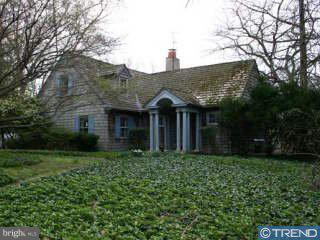 1073 Huntingdon Road Abington, PA 19001 - Photo 1 of 6 Gallery Image 1