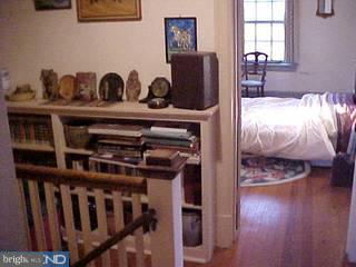 1073 Huntingdon Road Abington, PA 19001 - Photo 6 of 6 Gallery Image 6