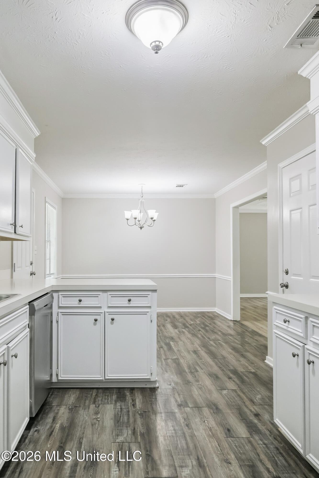 121 Bellegrove Circle Brandon, MS 39047 - Photo 12 of 26 0D0A9513