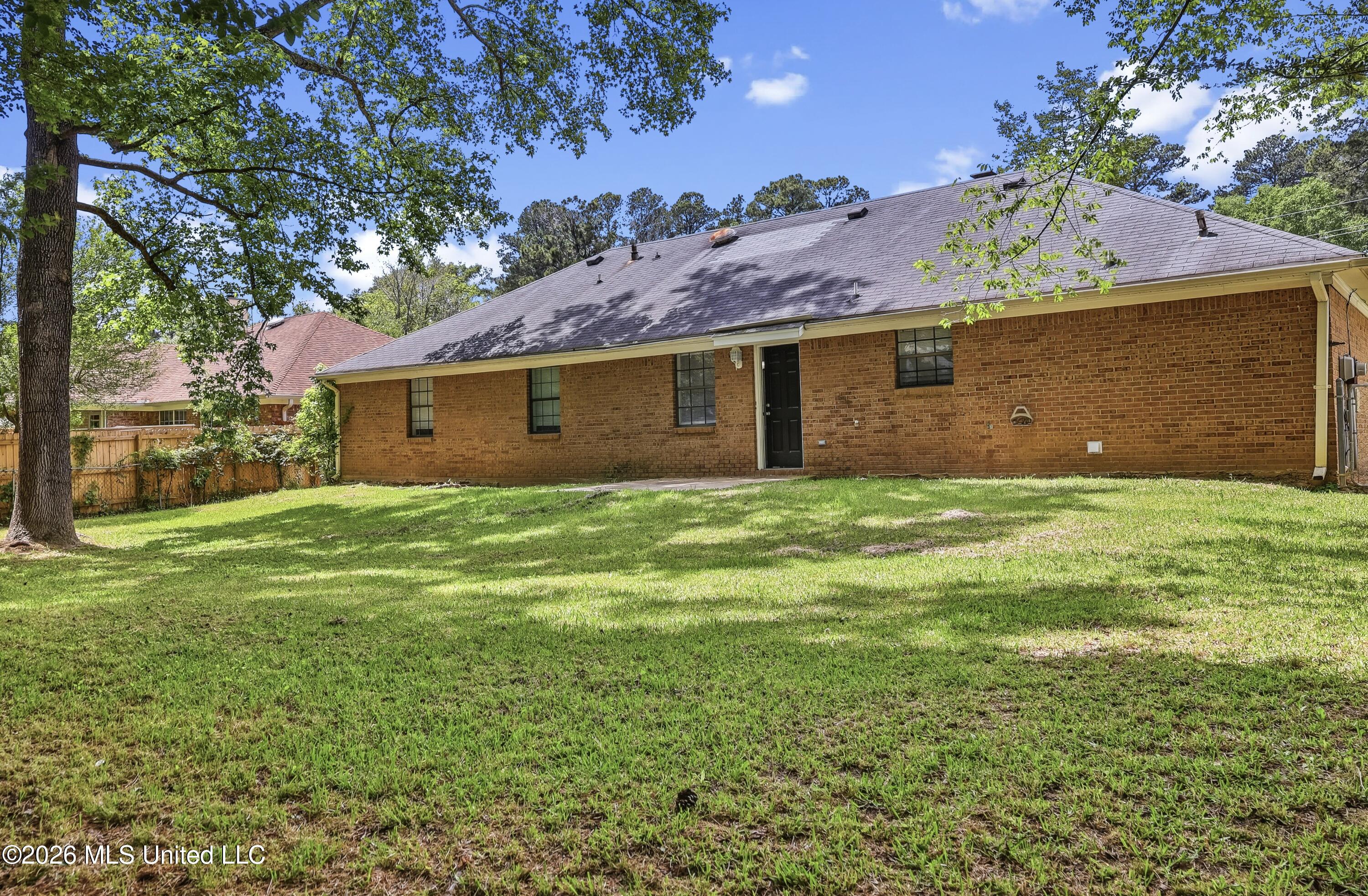 121 Bellegrove Circle Brandon, MS 39047 - Photo 26 of 26 0D0A9579