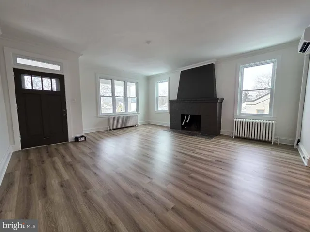 $259,900 | 8 South Los Robles Court, Reading, PA 19606