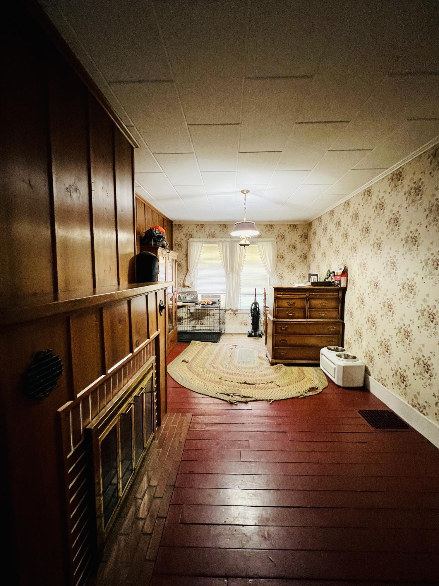 32 High Street Dixfield, ME 04224 - Photo 21 of 38 B4164C98-42FA-4AE5-8B10-736F8D7833F6