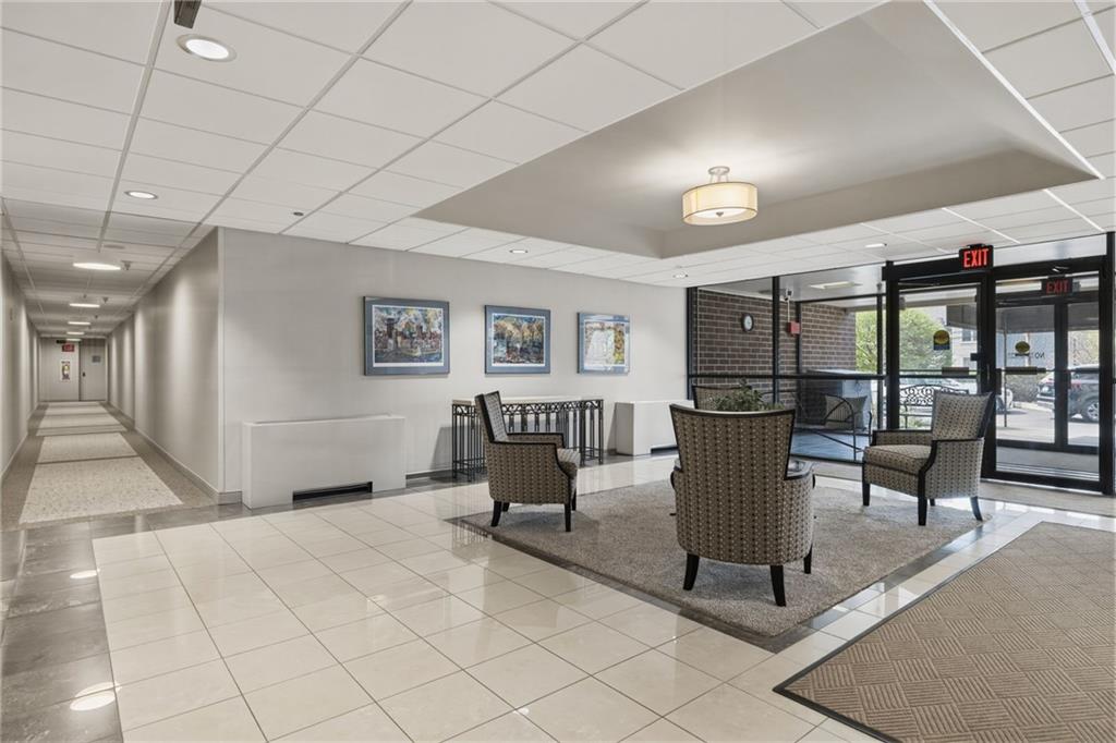 750 Washington Road, Unit 207 Pittsburgh, PA 15228 - Photo 2 of 33