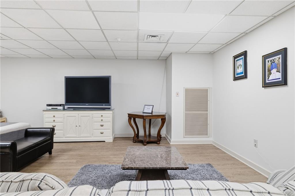 750 Washington Road, Unit 207 Pittsburgh, PA 15228 - Photo 24 of 33