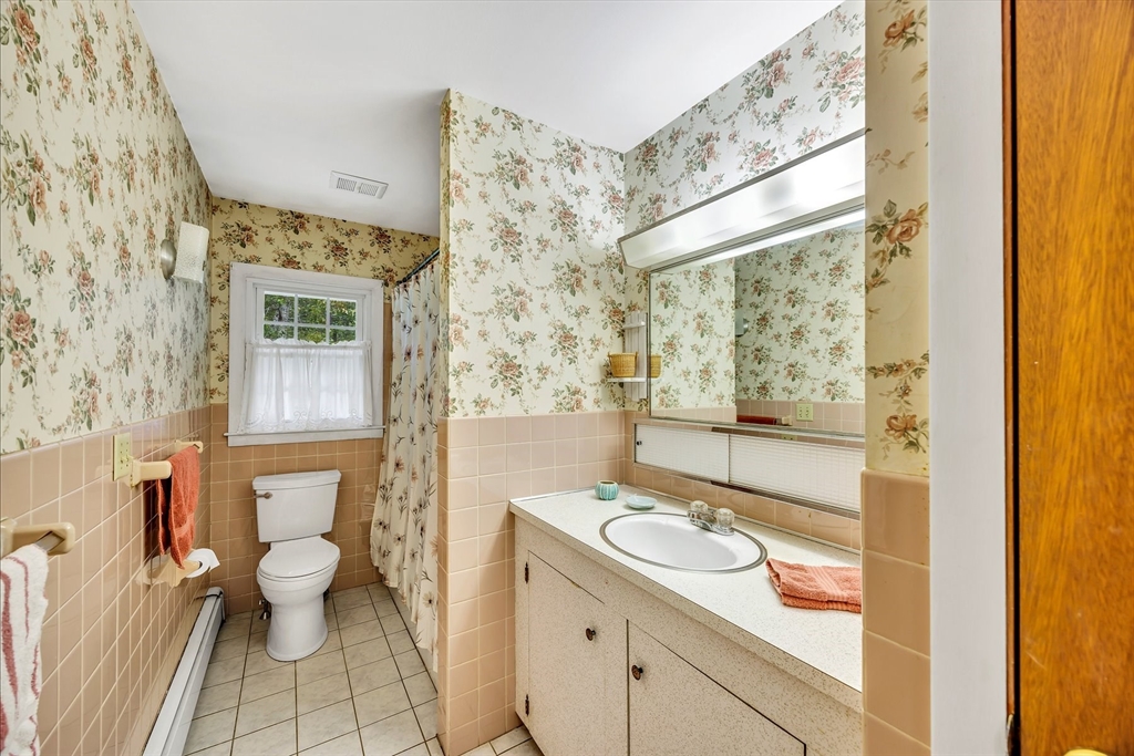 148 Belmont Road Harwich, MA 02671 - Photo 16 of 42