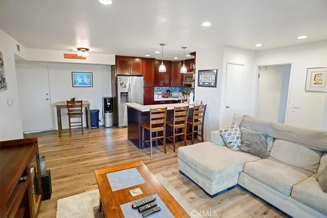 $460,000 | 24439 Leonard Tree Lane, Unit 102, Newhall, CA 91321