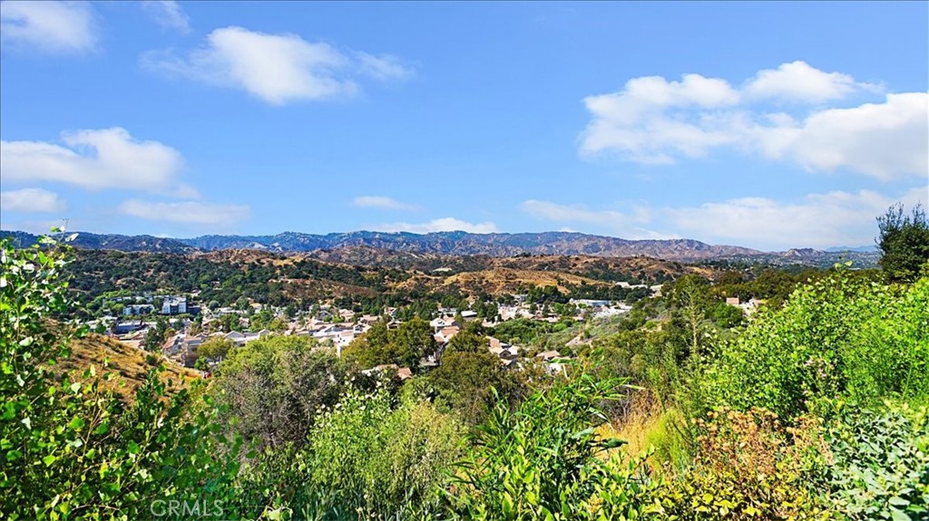 24439 Leonard Tree Lane, Unit 102 Newhall, CA 91321 - Photo 14 of 16