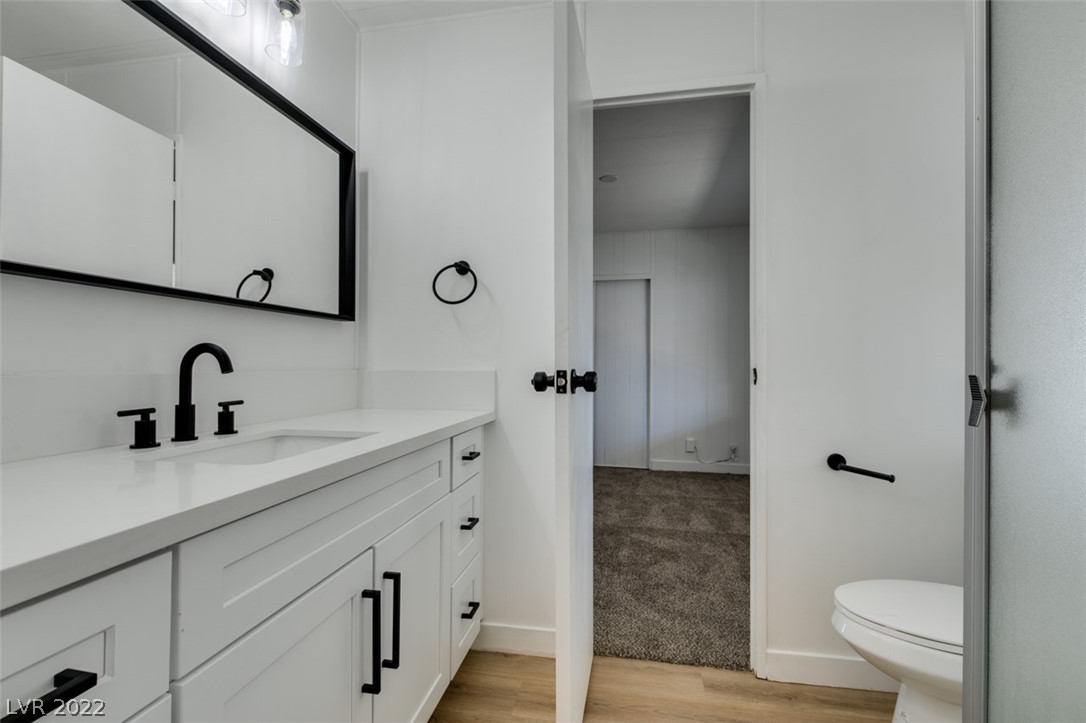 4580 Royal Ridge Way, Unit 181 Las Vegas, NV 89103 - Photo 32 of 44 Gallery Image 32