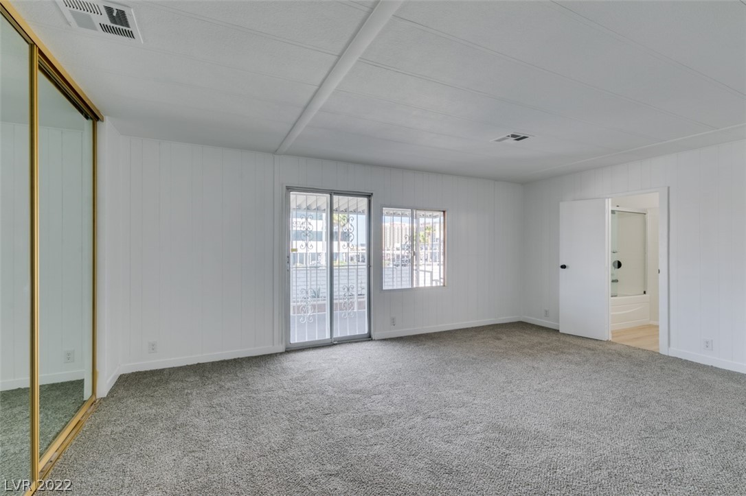 4580 Royal Ridge Way, Unit 181 Las Vegas, NV 89103 - Photo 34 of 44 Gallery Image 34