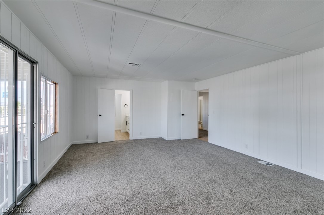 4580 Royal Ridge Way, Unit 181 Las Vegas, NV 89103 - Photo 35 of 44 Gallery Image 35