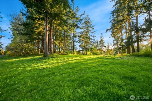 $324,000 | 2093 Granger Way, Lummi Island, WA 98262