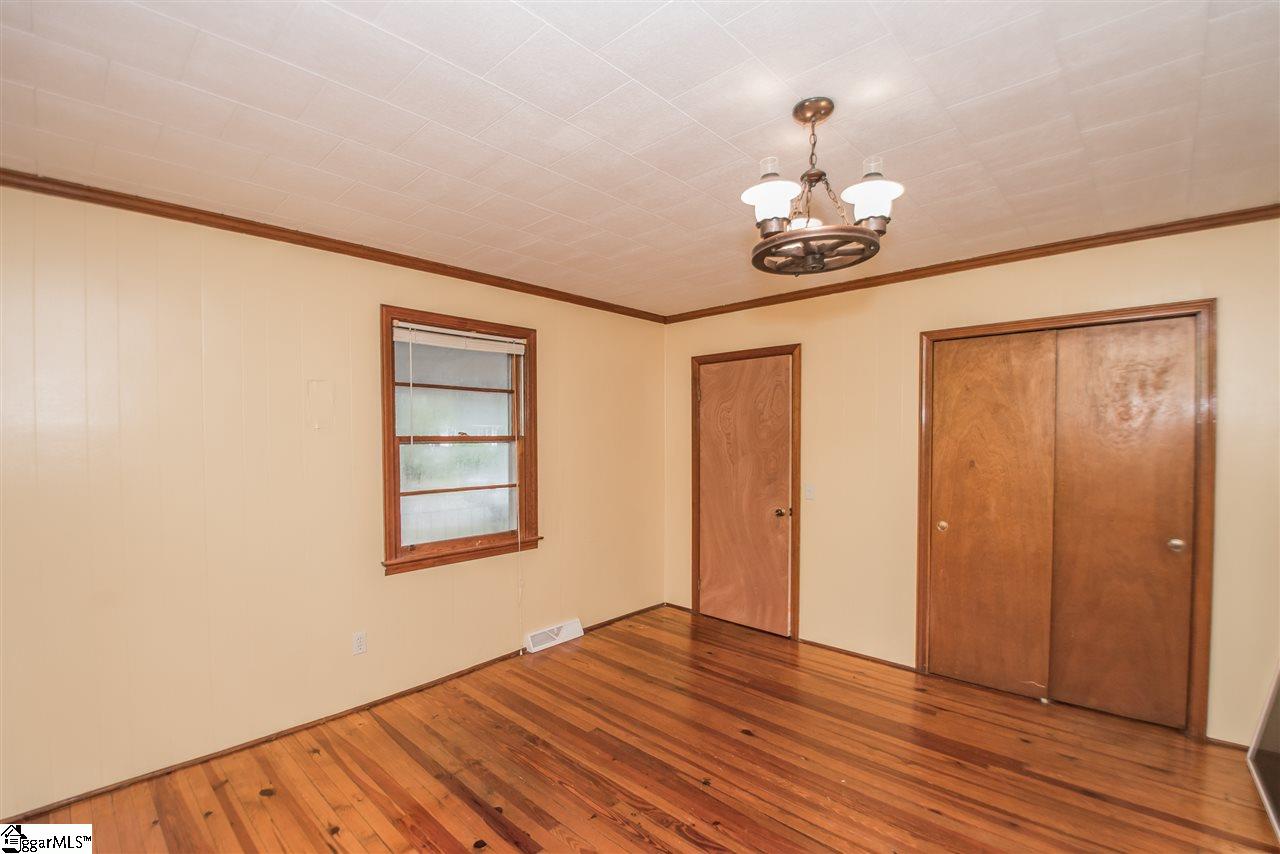 11 Foster Street Pelzer, SC 29669 - Photo 5 of 18 Gallery Image 5