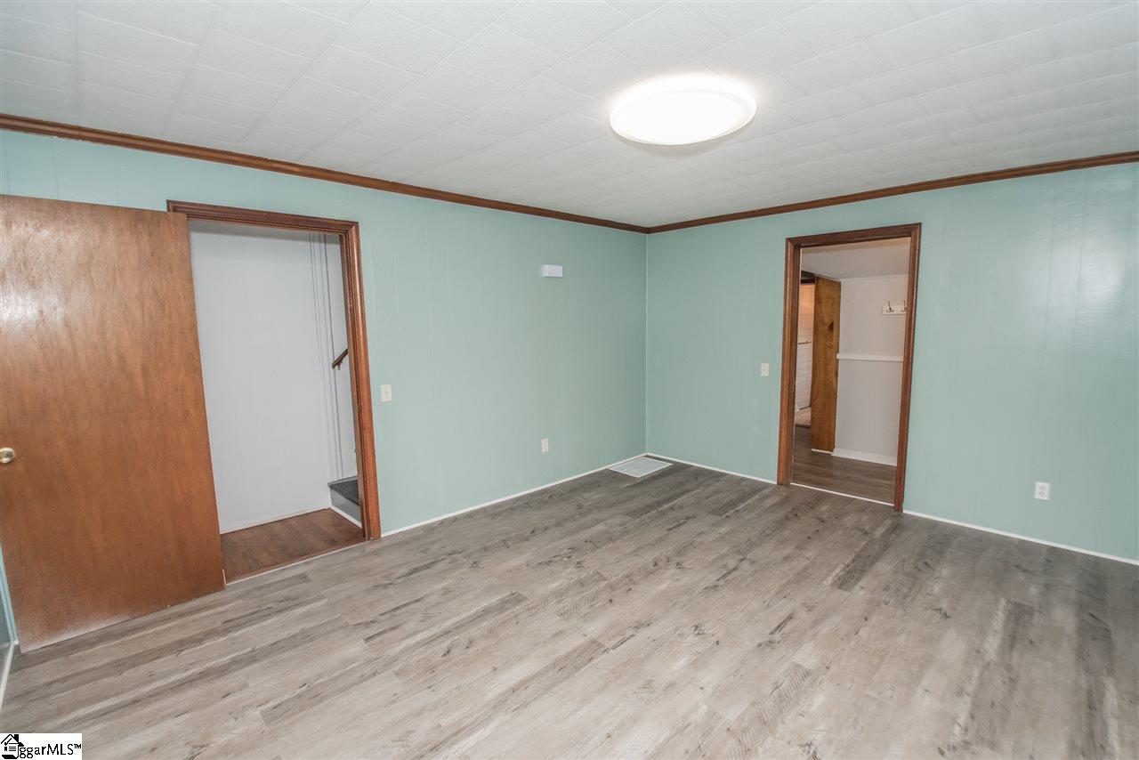 11 Foster Street Pelzer, SC 29669 - Photo 6 of 18 Gallery Image 6