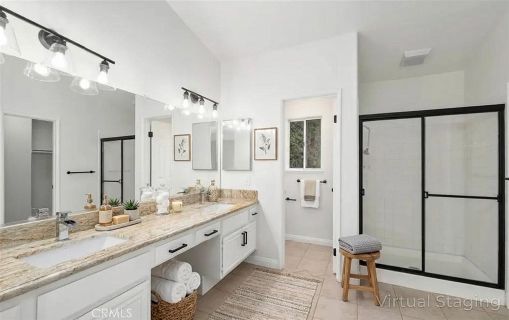 511 Athens Street Riverside, CA 92507 - Photo 11 of 19 Master bathroom