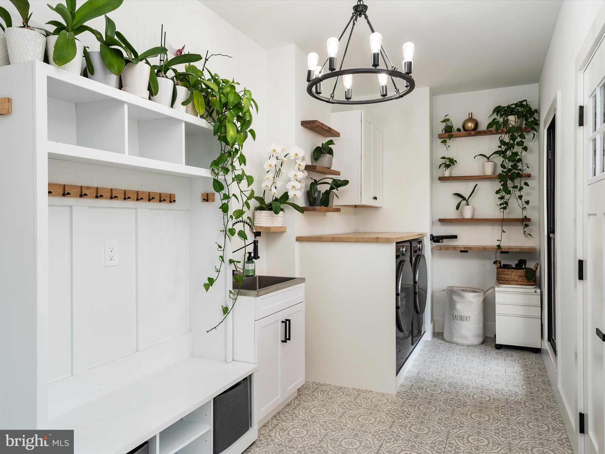 3416 Burgh Lane Edgewater, MD 21037 - Photo 27 of 80 Laundry