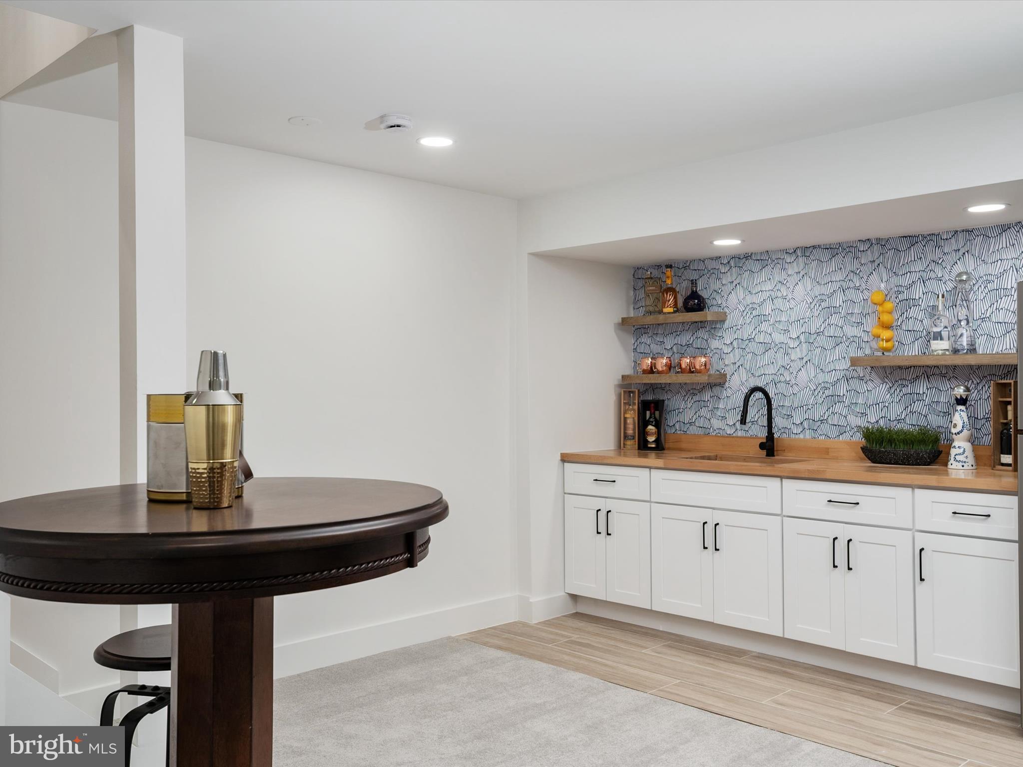 3416 Burgh Lane Edgewater, MD 21037 - Photo 44 of 80 Bar