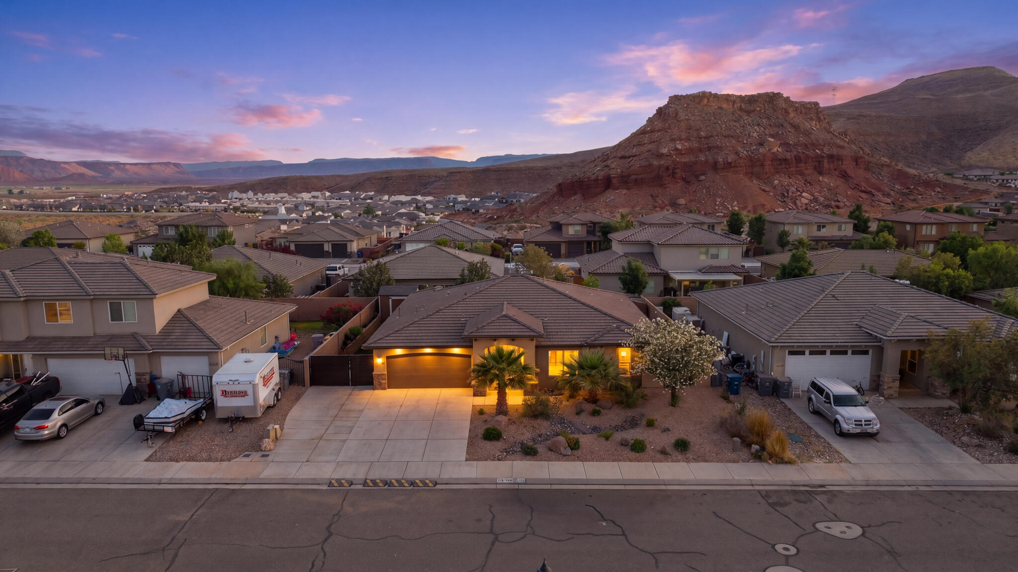 5907 Vega Way St. George, UT 84790 - Photo 4 of 32 DJI_20260509094656_0025_D_twilight_21c8c