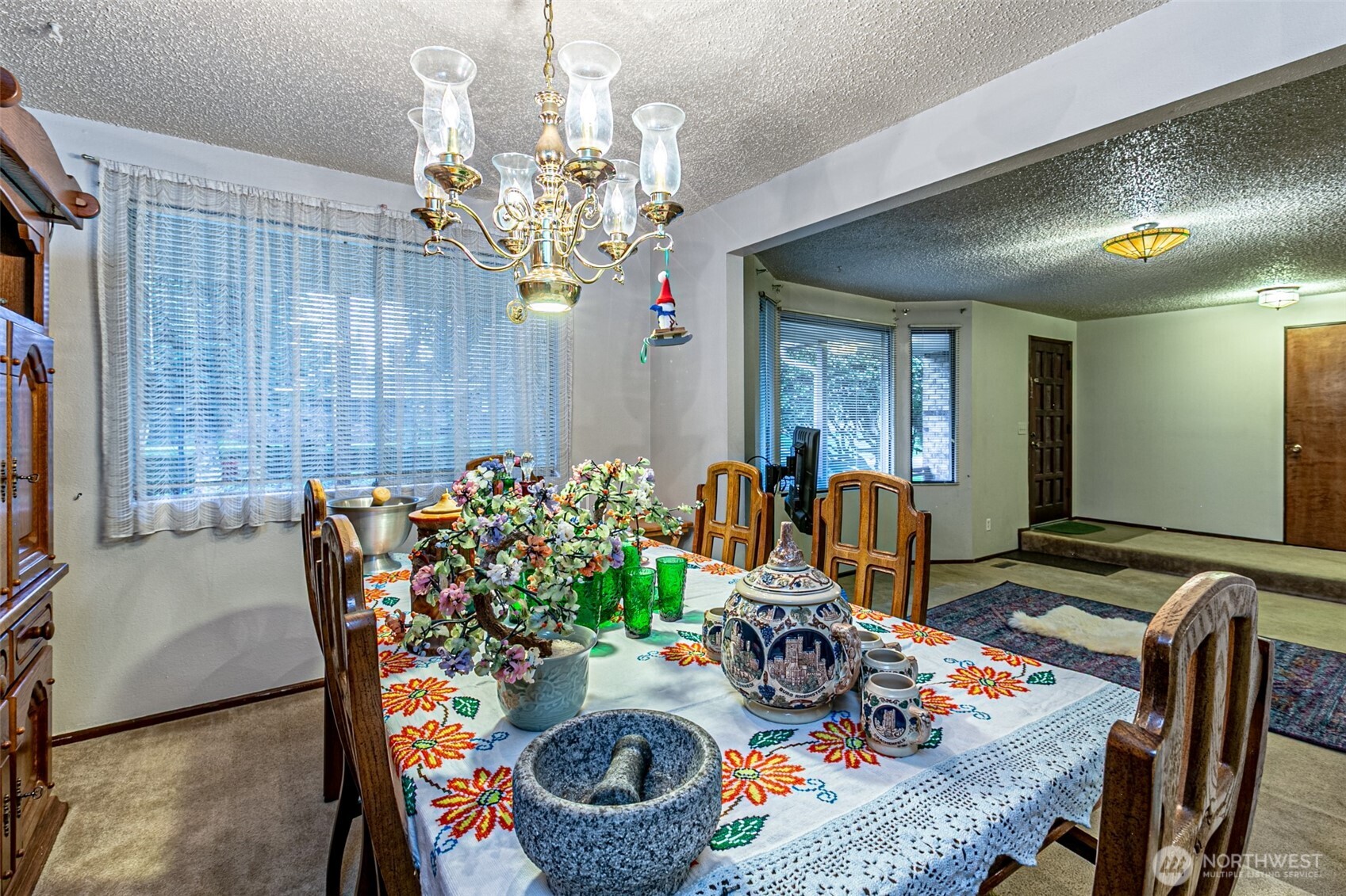 7505 Husky Way Southeast Lacey, WA 98503 - Photo 11 of 40 a dining room filled with furniture
