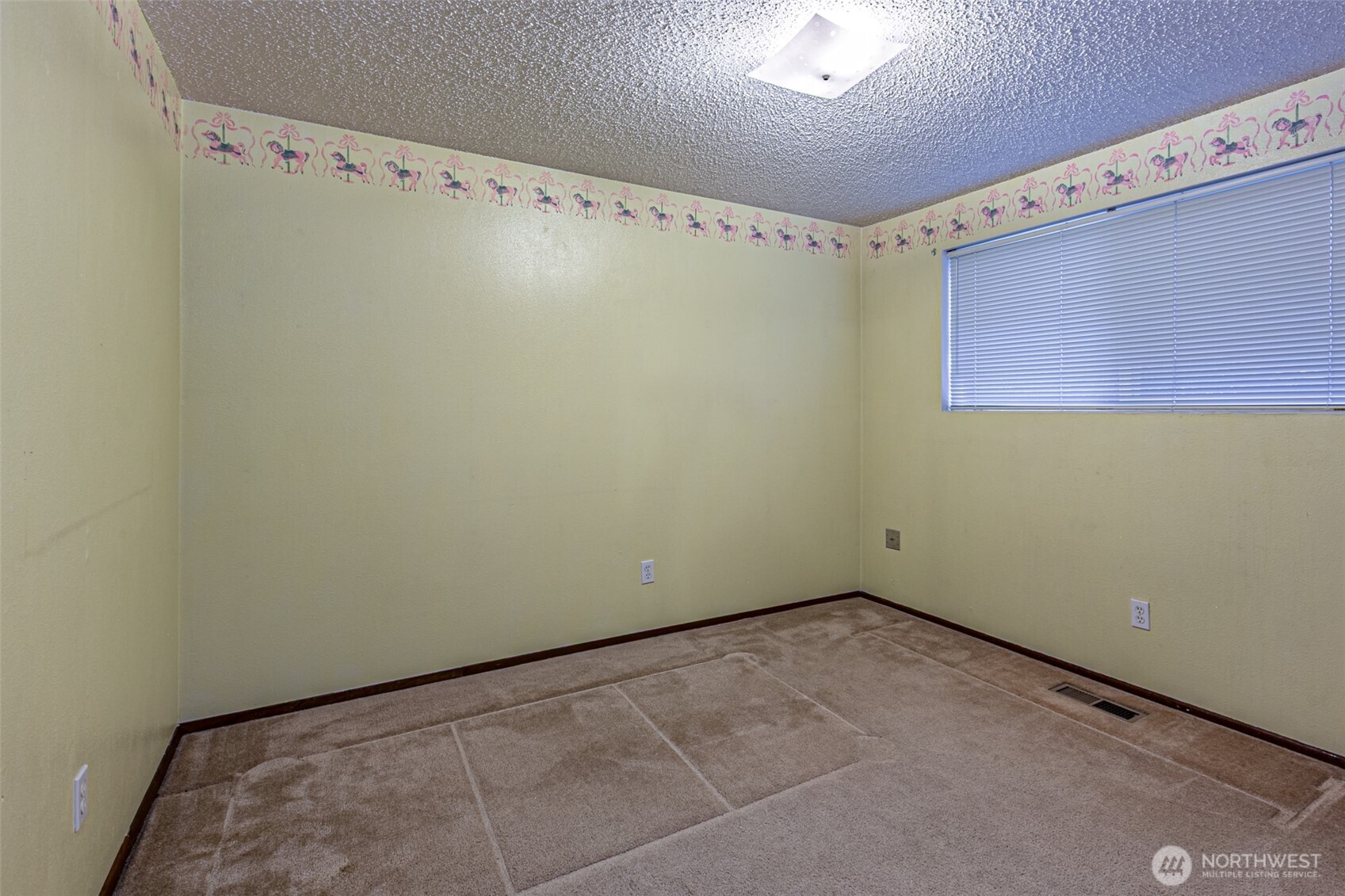 7505 Husky Way Southeast Lacey, WA 98503 - Photo 27 of 40 a view of room