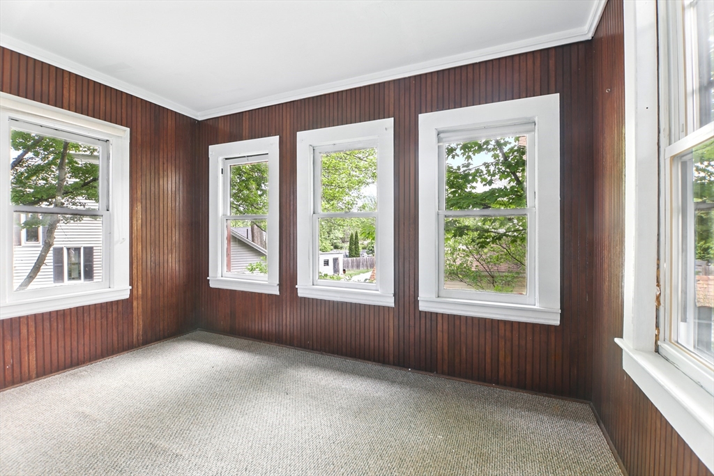17 Manhattan Street Springfield, MA 01109 - Photo 24 of 33 Gallery Image 24