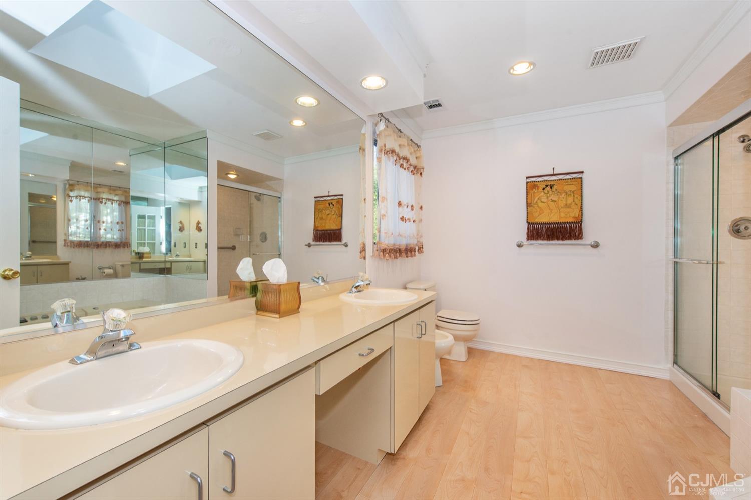30 Cherokee Road East Brunswick, NJ 08816 - Photo 17 of 20 Gallery Image 17
