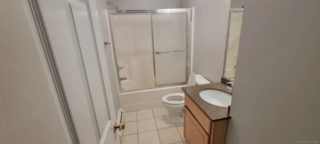 $1,850 | 18 Montgomery Street, Unit 1A, Danbury, CT 06810