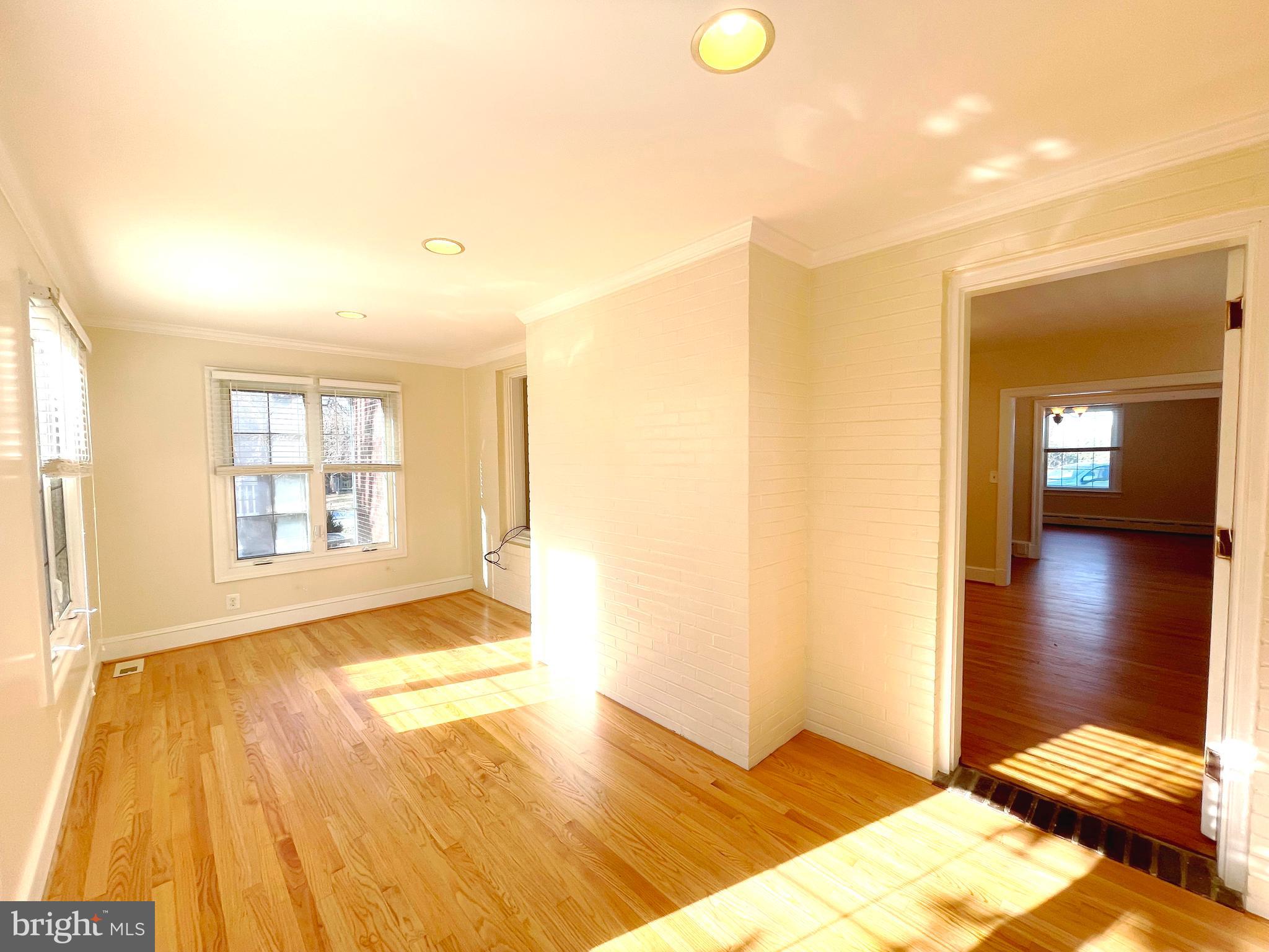 4085 Hallowing Point Road Prince Frederick, MD 20678 - Photo 5 of 41 Sun Room