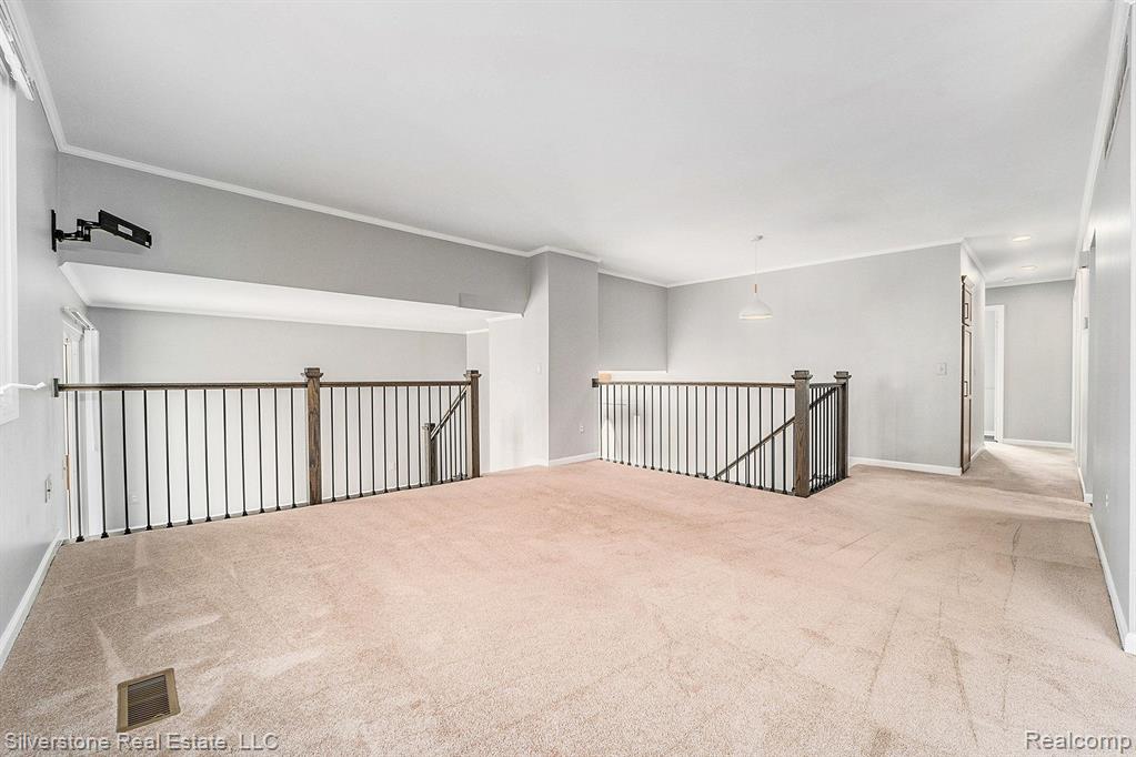 804 Dickson Lane Rochester Hills, MI 48307 - Photo 6 of 24