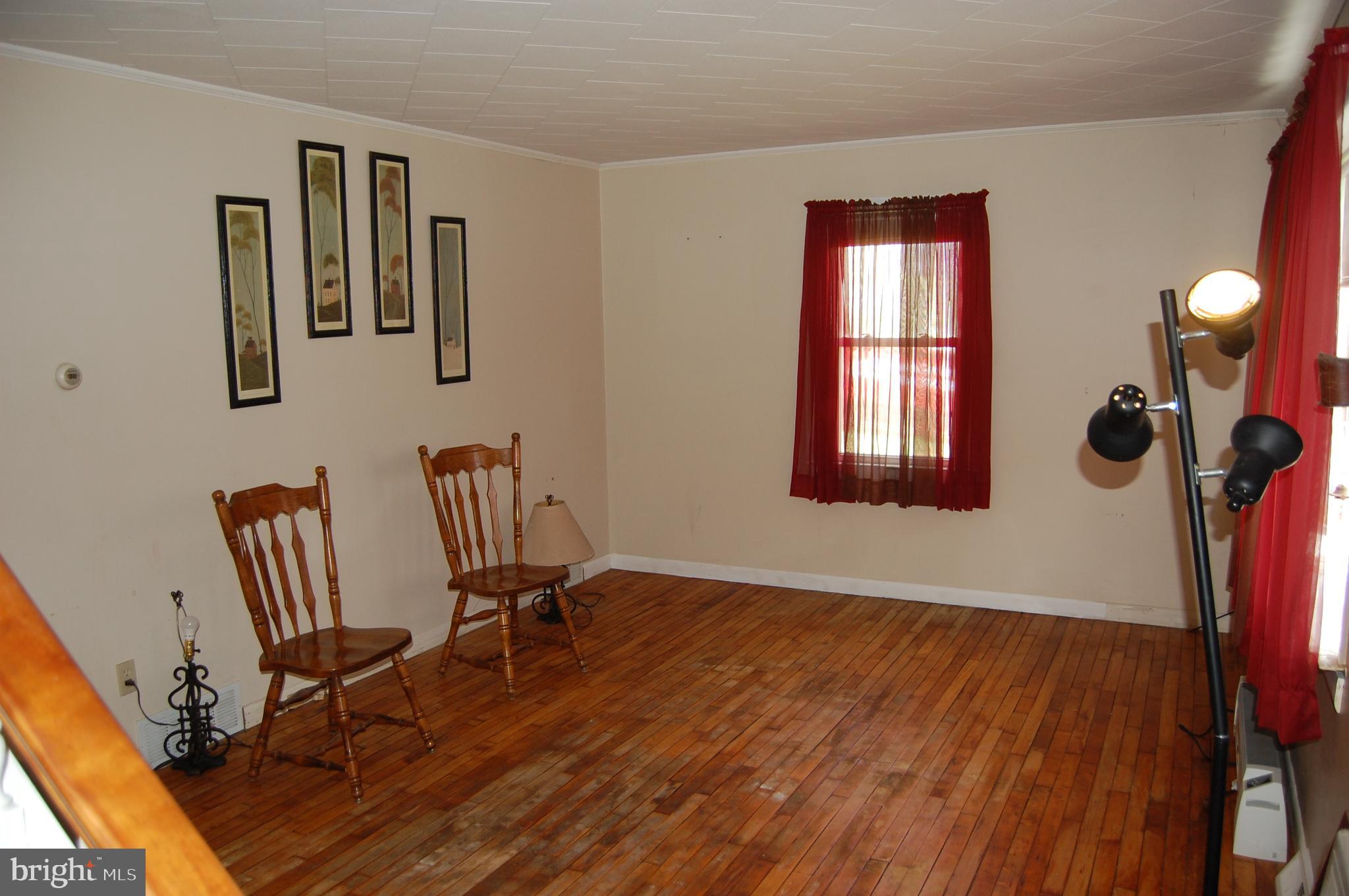 230 Walnut Road Reading, PA 19606 - Photo 10 of 22 Gallery Image 10