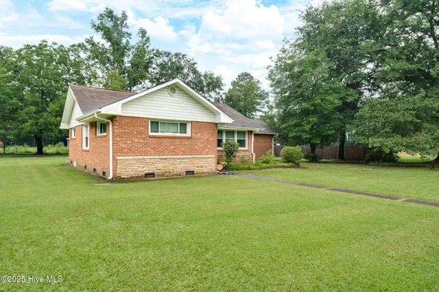 $210,000 | 503 West Bay Street, Warsaw, NC 28398