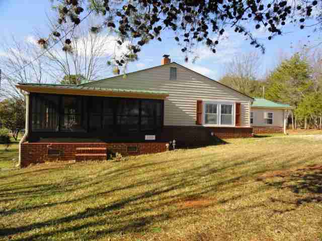 2000 Providence Church Road Anderson, SC 29626 - Photo 1 of 12 Gallery Image 1