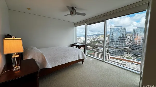 $4,500 | 88 Piikoi Street, Unit 3303, Honolulu, HI 96814