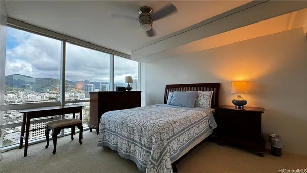 $4,500 | 88 Piikoi Street, Unit 3303, Honolulu, HI 96814