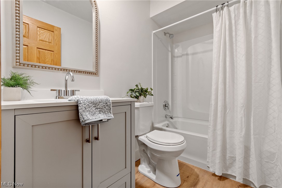 7499 Neff Road Medina, OH 44256 - Photo 25 of 35 Gallery Image 25
