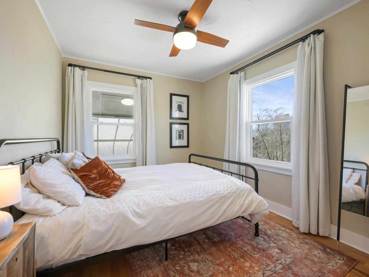603-26 26 3/4 Road Grand Junction, CO 81506 - Photo 15 of 39 a bedroom with a bed and a window