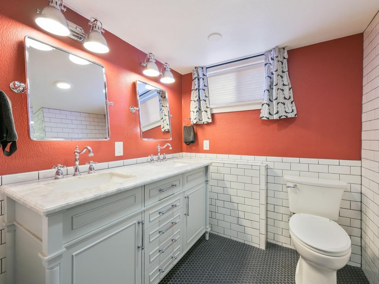 603-26 26 3/4 Road Grand Junction, CO 81506 - Photo 25 of 39 a bathroom with a double vanity sink mirror and toilet