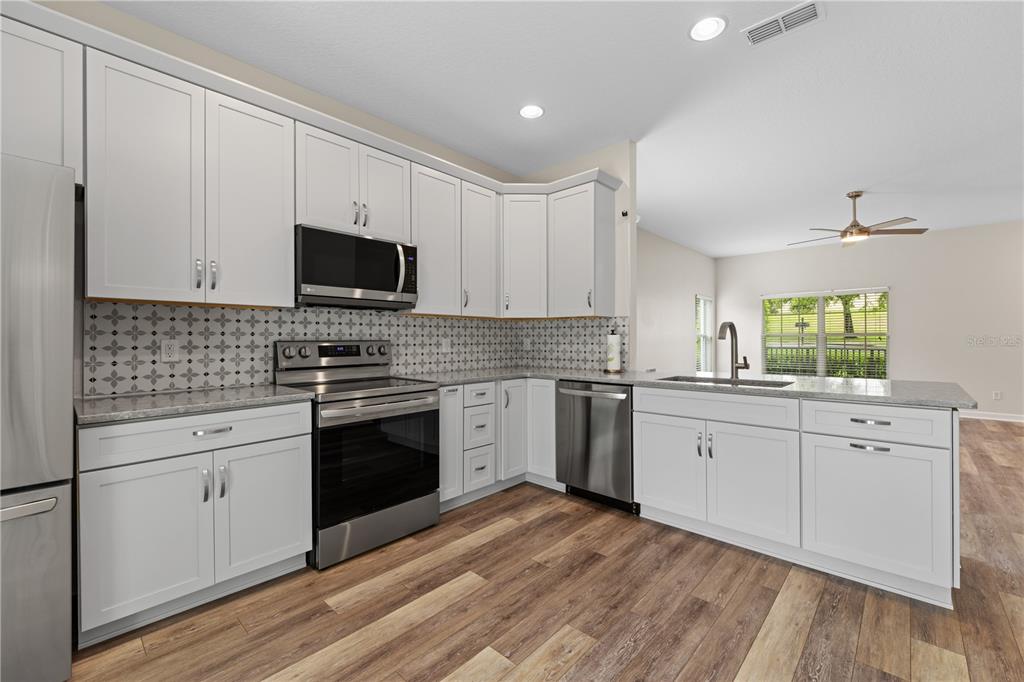 20926 Sullivan Ranch Boulevard Mount Dora, FL 32757 - Photo 15 of 48