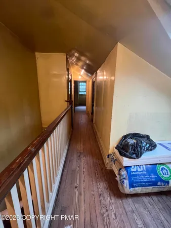 a view of entryway