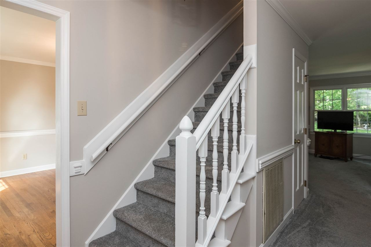 5941 Hampton Ridge Road Raleigh, NC 27603 - Photo 4 of 29 Entry
