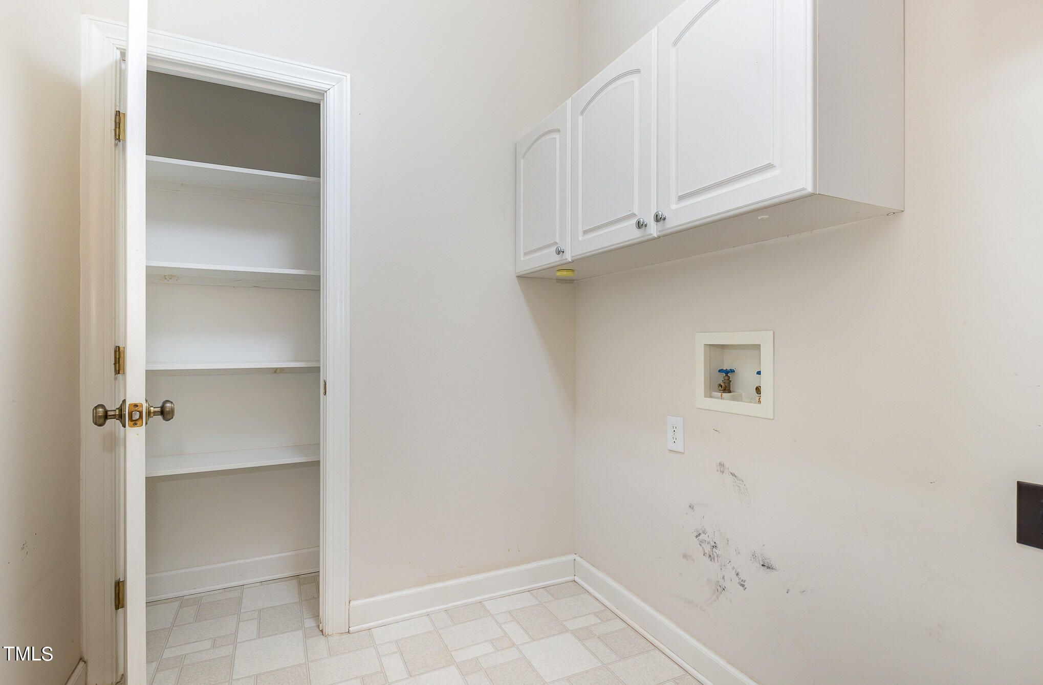 2308 Mt Vernon Church Road Raleigh, NC 27614 - Photo 27 of 59 a view of an empty room