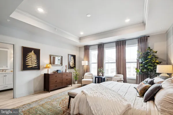 $702,999 | 14963 Deco Circle, Chantilly, VA 20151