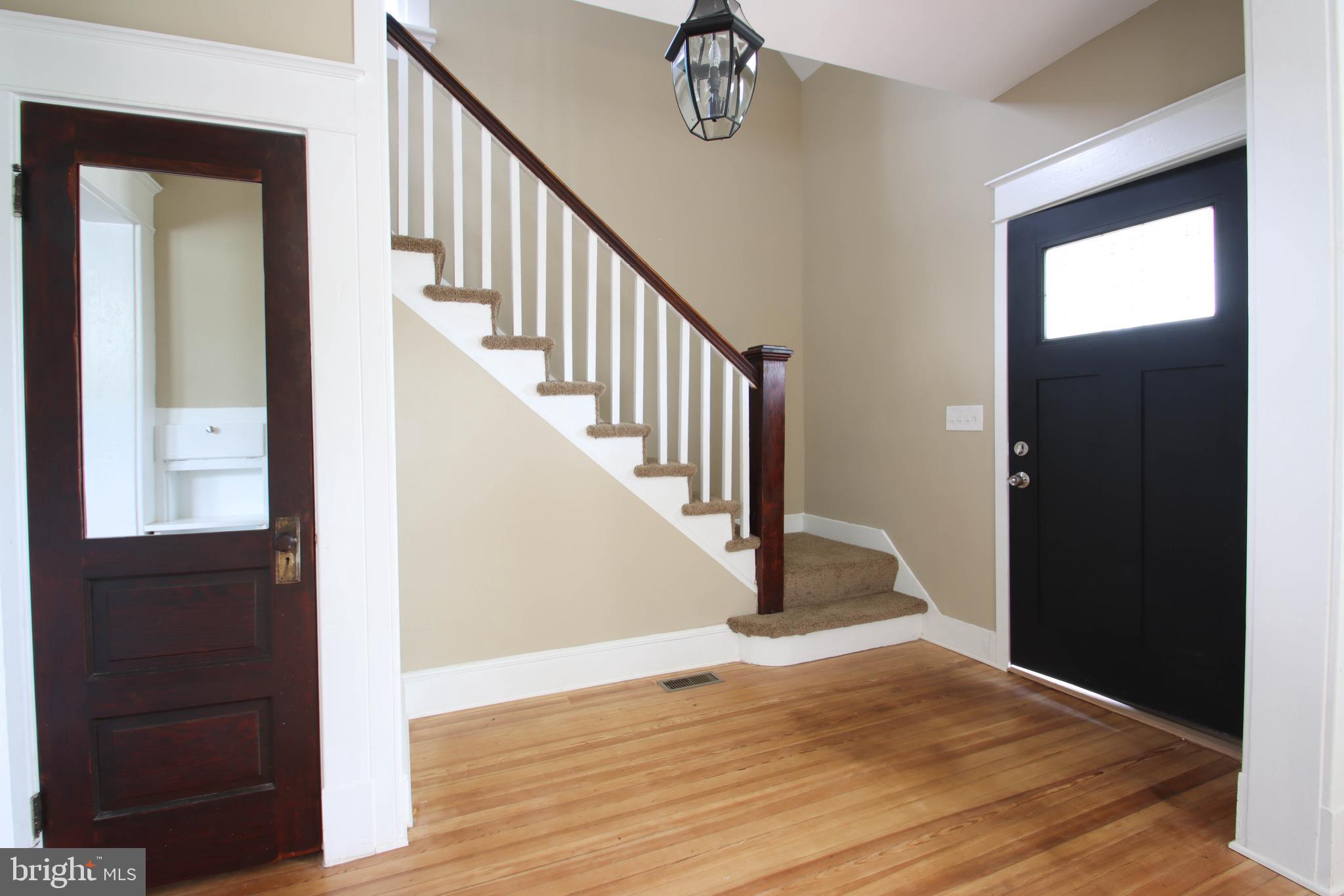 606 Tunbridge Road Baltimore, MD 21212 - Photo 10 of 25